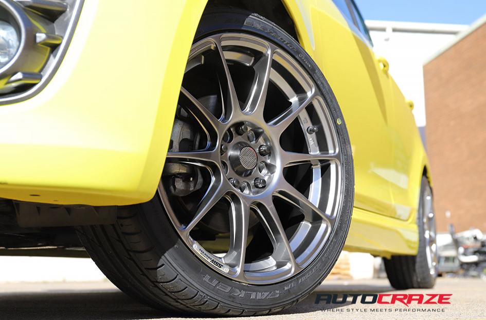 SUZUKI SWIFT BLADE HYPER BLACK